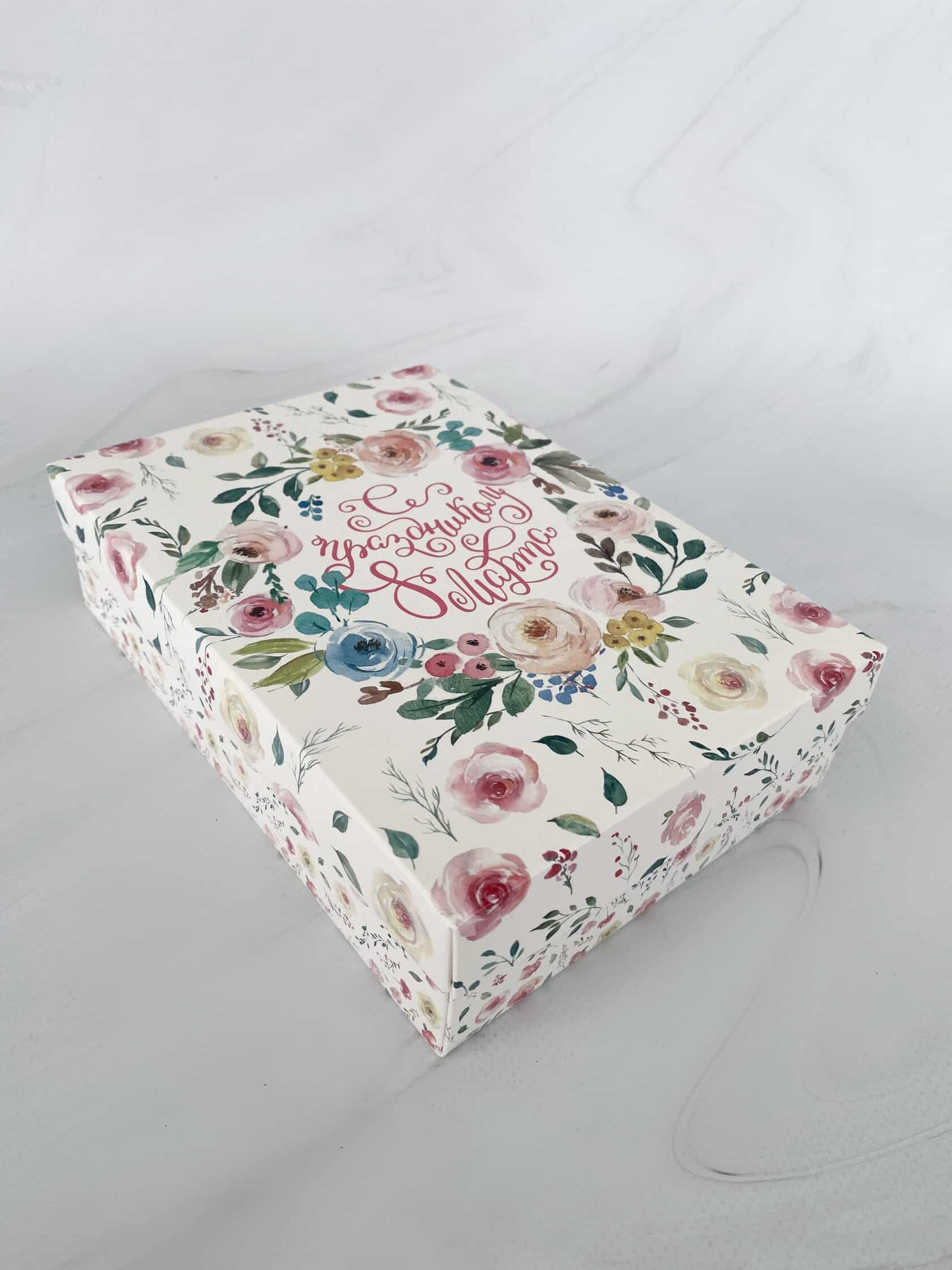 Коробка для подарка "С праздником 8 марта" — изображение 2